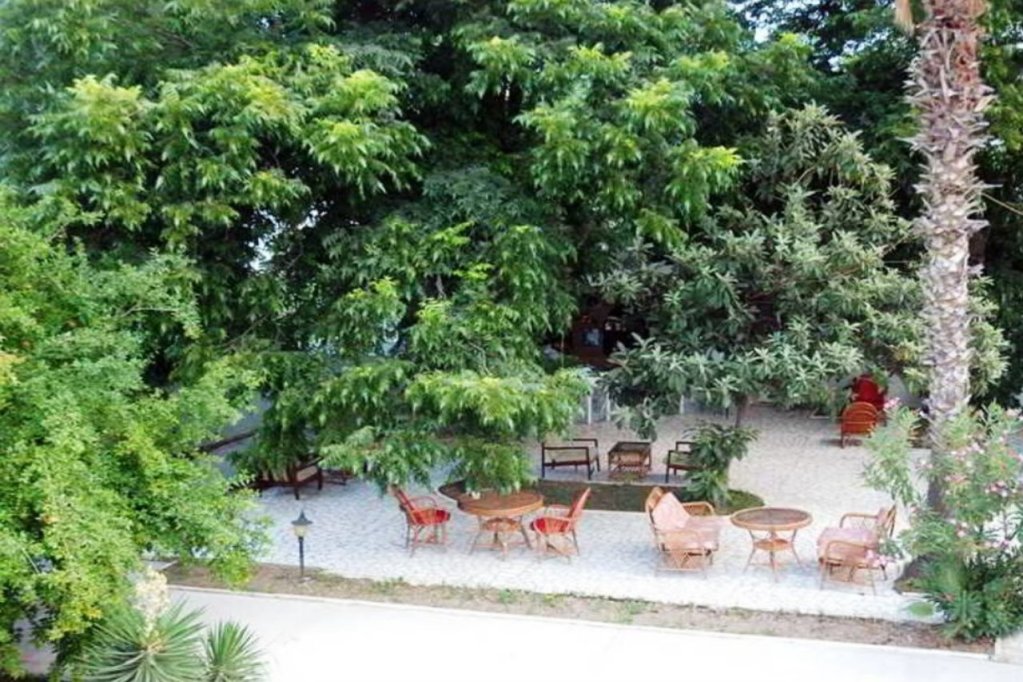 tal beach hotel