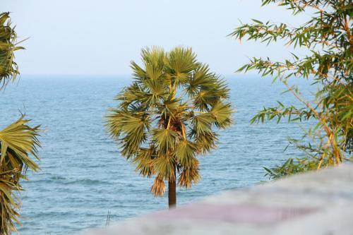 bluetique beach house