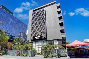 hotel emerald guestimony