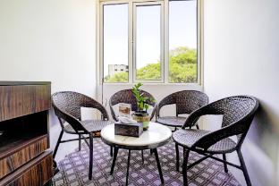 hotel emerald guestimony