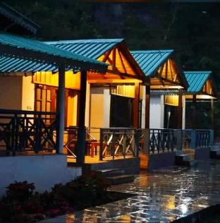 Anant Vilas Resort At Bhimtal Lake