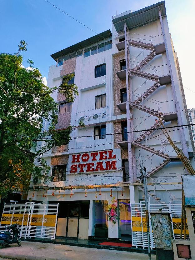 hotel steam