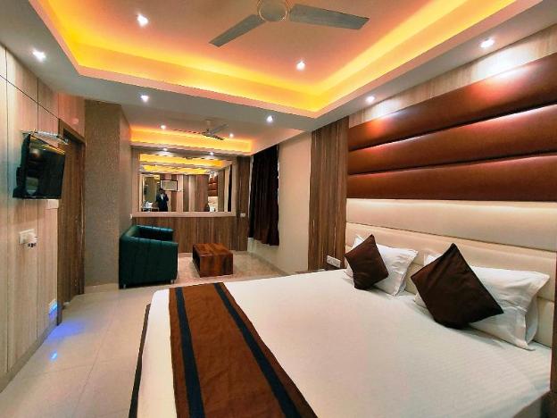 hotel steam