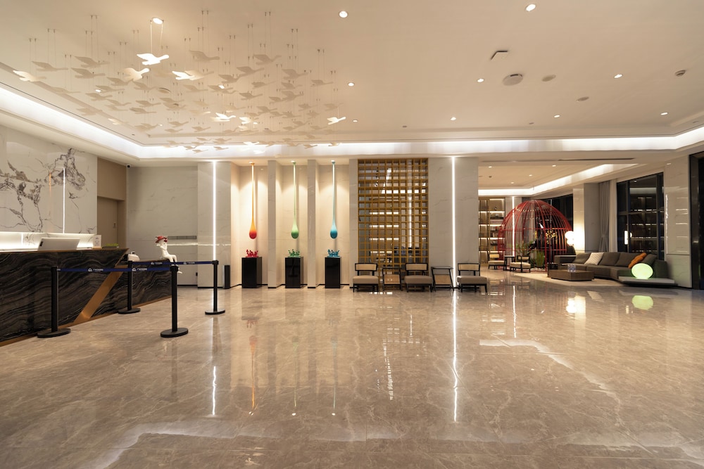 guangzhou cloud hotel guangzhou baiyun international airport terminal 2