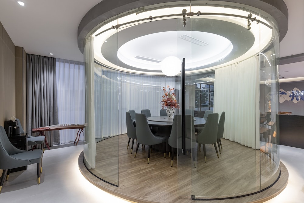 guangzhou cloud hotel guangzhou baiyun international airport terminal 2