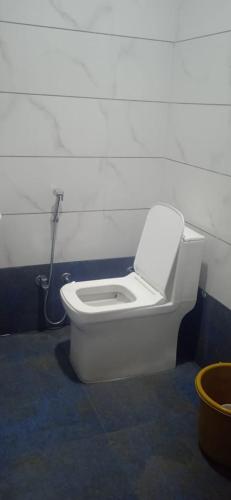 srb imperial hotel and marriage hall