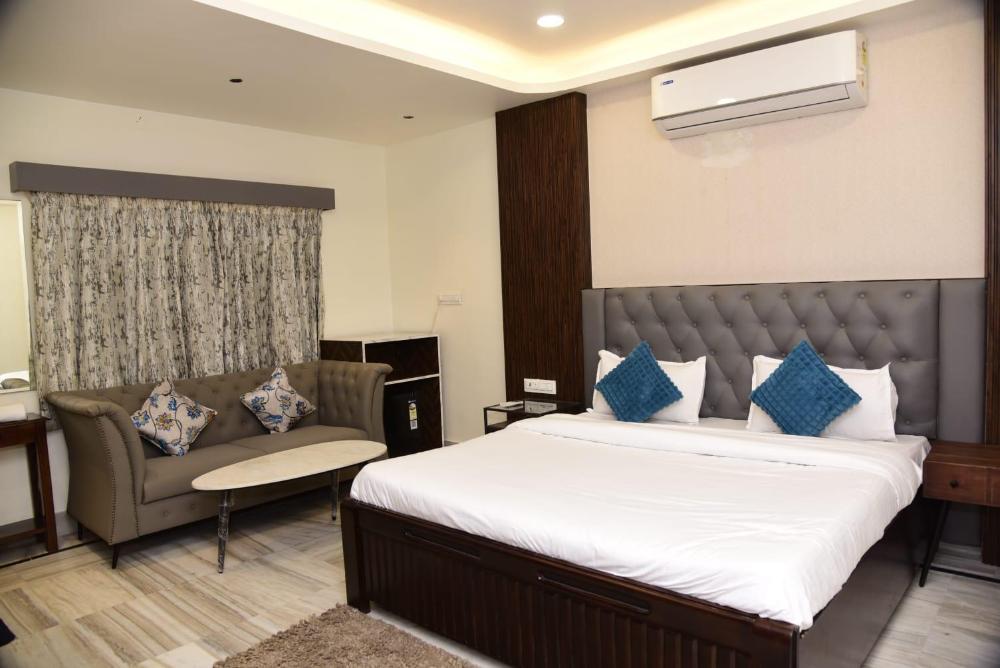 srb imperial hotel and marriage hall