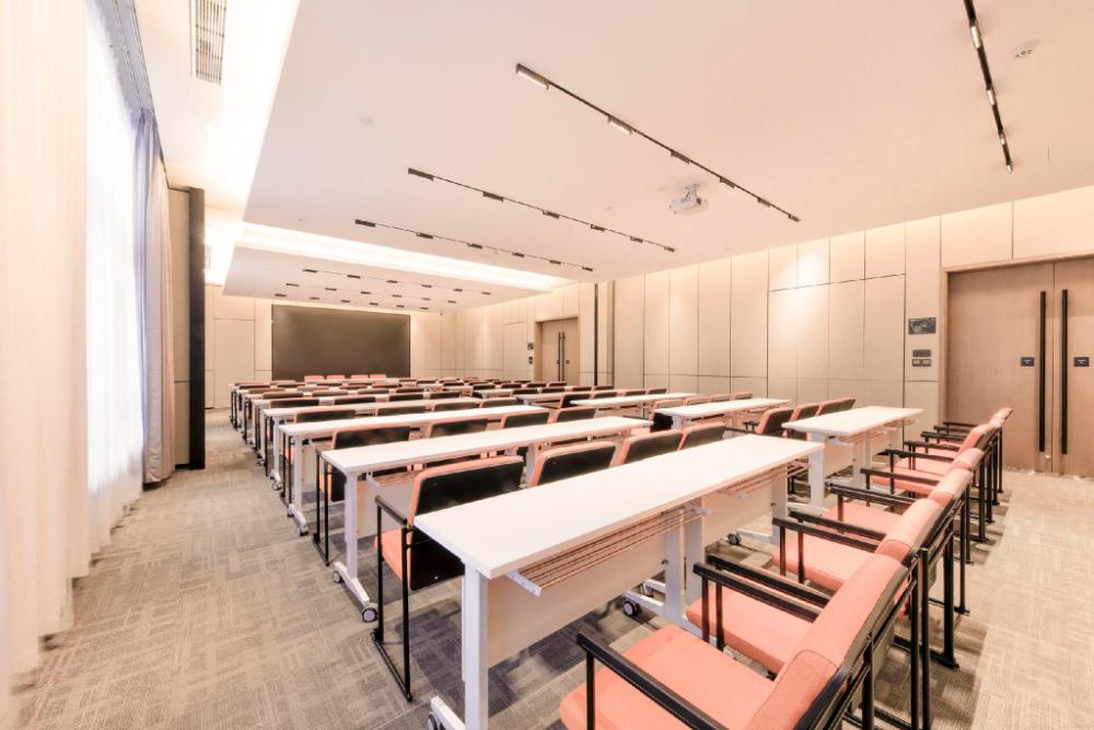 atour hotel huzhou wuxing east new town