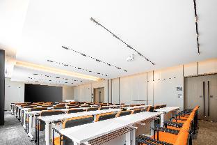 atour hotel huzhou wuxing east new town