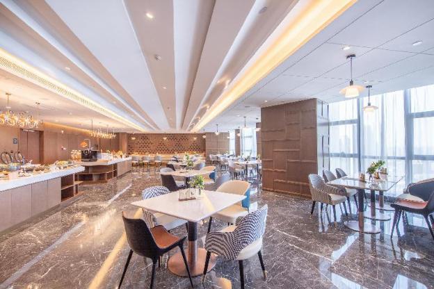 atour hotel wuhan university of technology jiedaokou