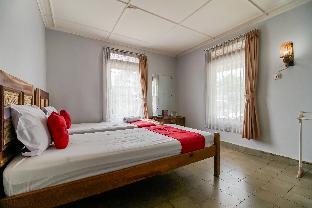 reddoorz near jam gadang syariah bukit tinggi