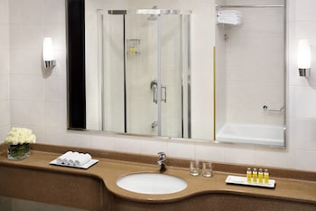 marriott executive apartments riyadh convention center