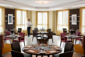 marriott executive apartments riyadh convention center