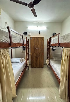 mollys hostel