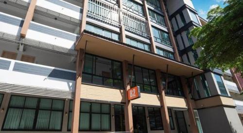 b2 korat night market boutique and budget hotel