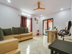 Collection O Hotel Sr Grand,India>>Hyderabad,4 star