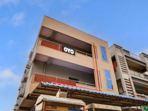 Collection O Hotel Sr Grand,India>>Hyderabad,4 star
