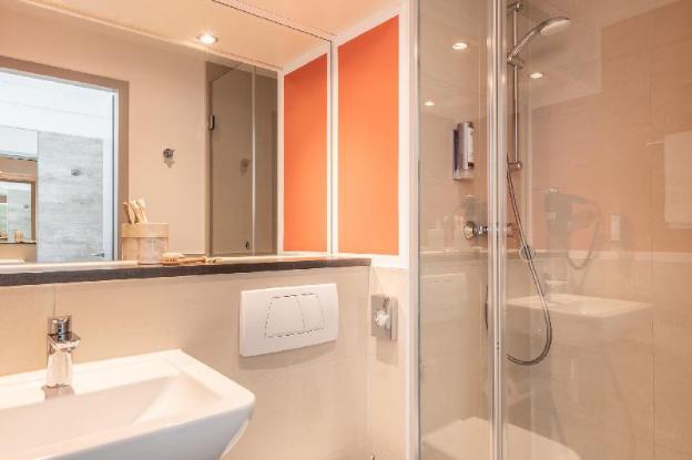 select hotel wiesbaden