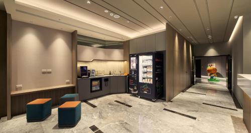 orange hotel ximen hanzhong