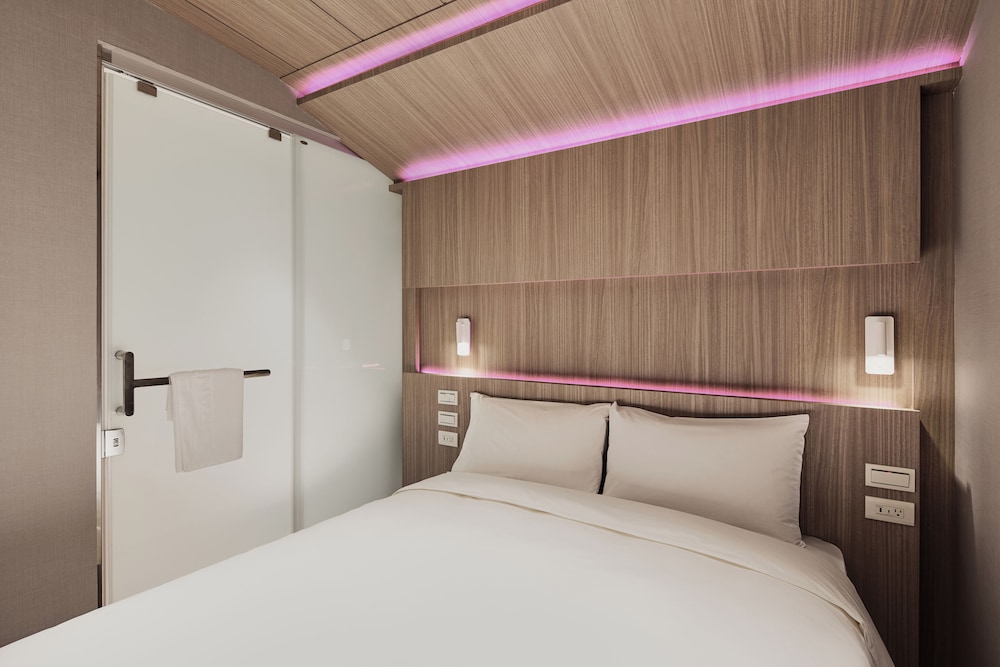 orange hotel ximen hanzhong