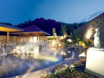 mercure kochi tosa resort and spa