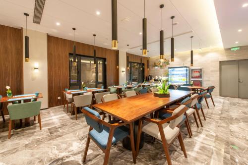 ssaw boutique hotel shanghai chengman huangpu river