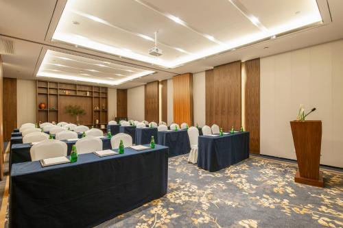 ssaw boutique hotel shanghai chengman huangpu river