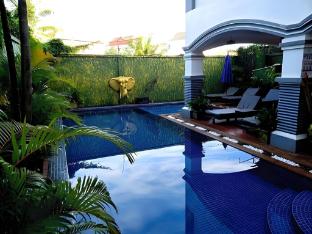 parent heritage angkor villa