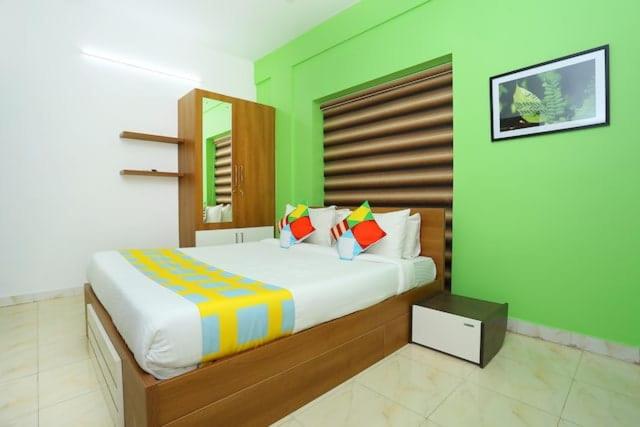 the solo apartments kadavanthra