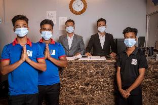 Shree Krishna Gh,India>>Guwahati,3 star