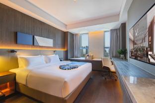 madison hotel qingdao west coast city balcony