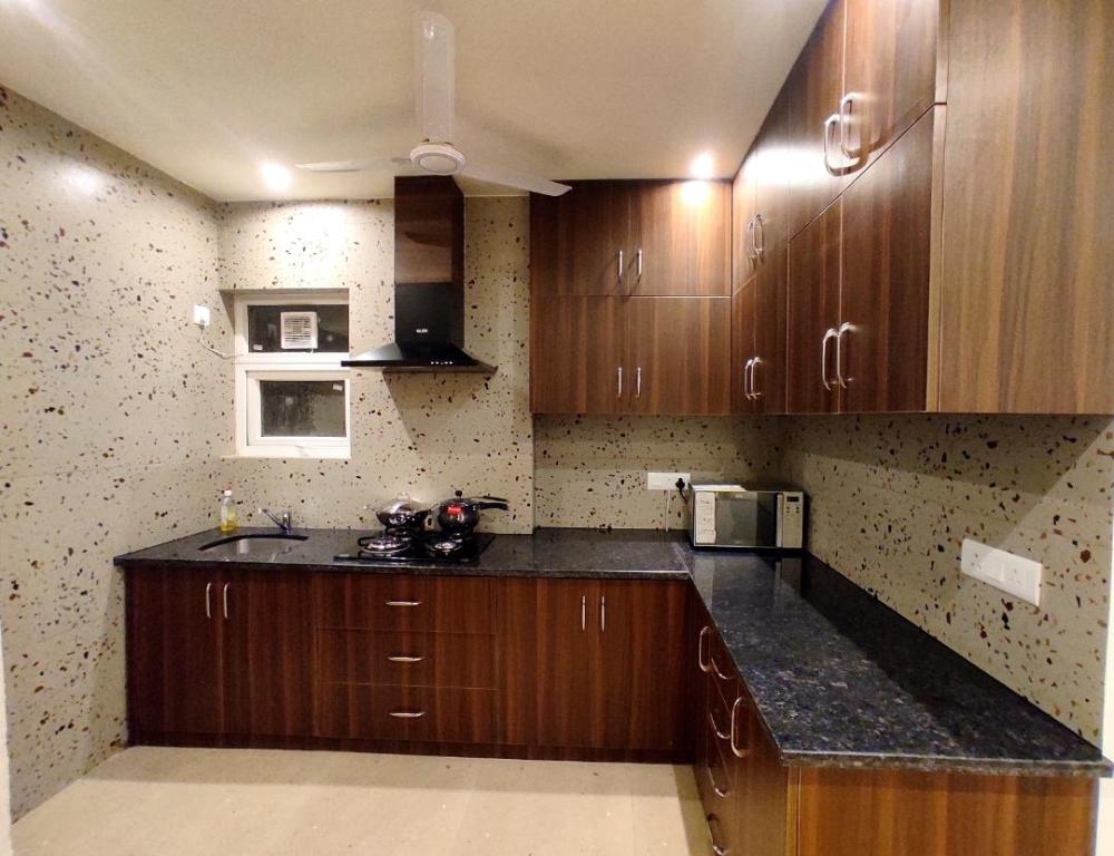 when in gurgaon service apartments