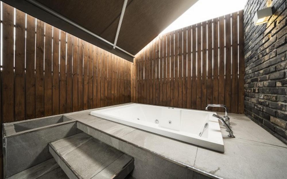 myeongdong young inn hotel