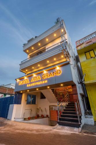 hotel arya grand