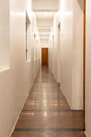 hotel arya grand