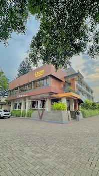 Citrus House Hotel,Pasirkuda>>Bogor,3 star