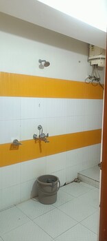 hotel knight inn by roh