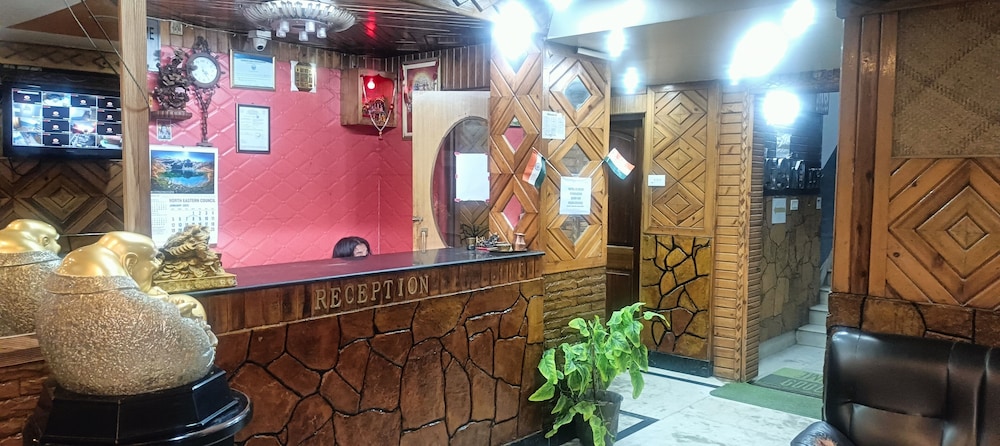 hotel knight inn by roh