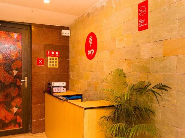 collection o church view near st thomass church