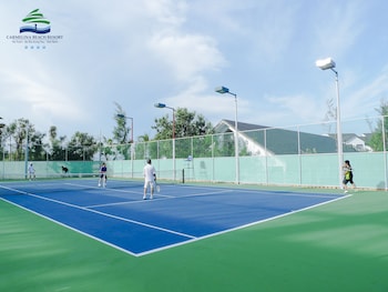 carmelina beach resort