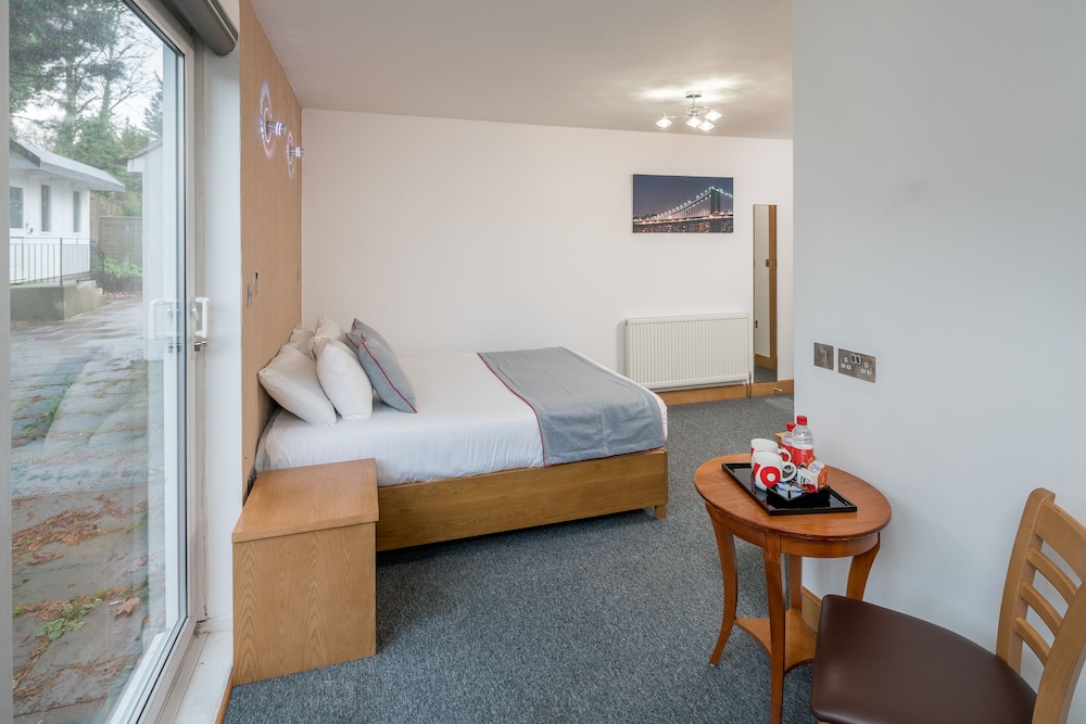 flexistay aparthotel sutton