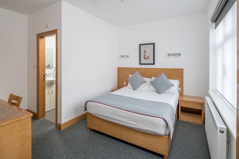 flexistay aparthotel sutton
