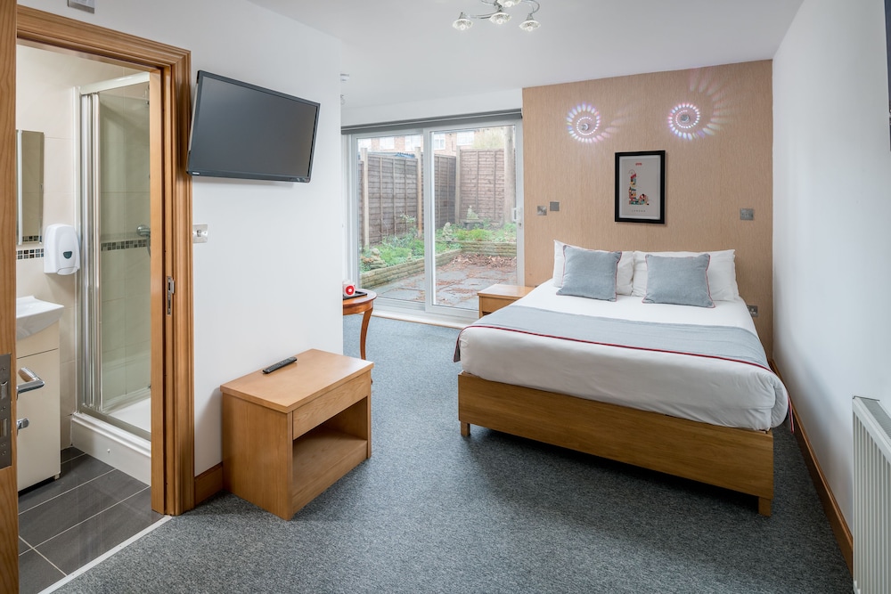 flexistay aparthotel sutton