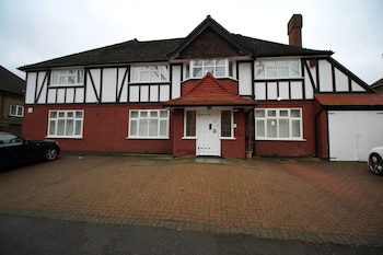 flexistay aparthotel sutton