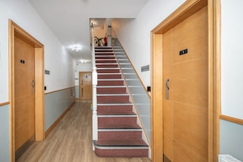 flexistay aparthotel sutton