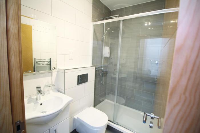 flexistay aparthotel sutton