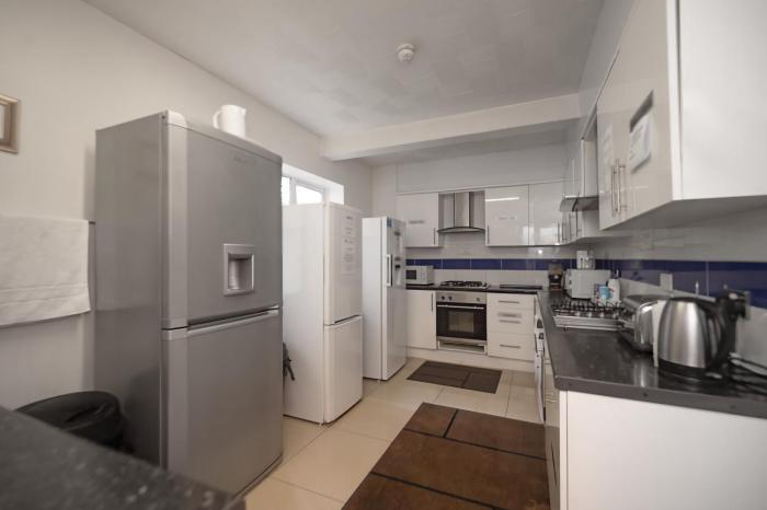 flexistay aparthotel sutton