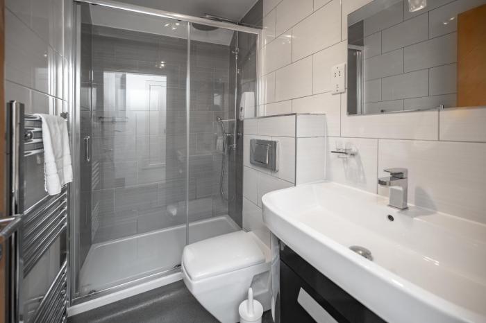 flexistay aparthotel sutton