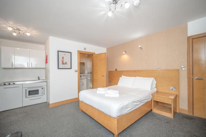 flexistay aparthotel sutton