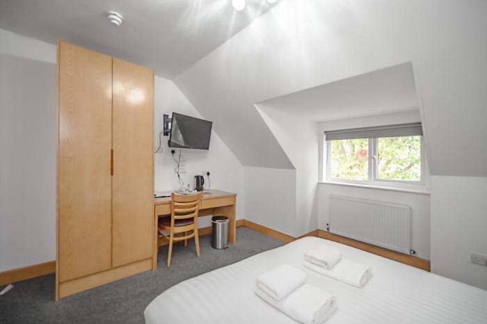 flexistay aparthotel sutton